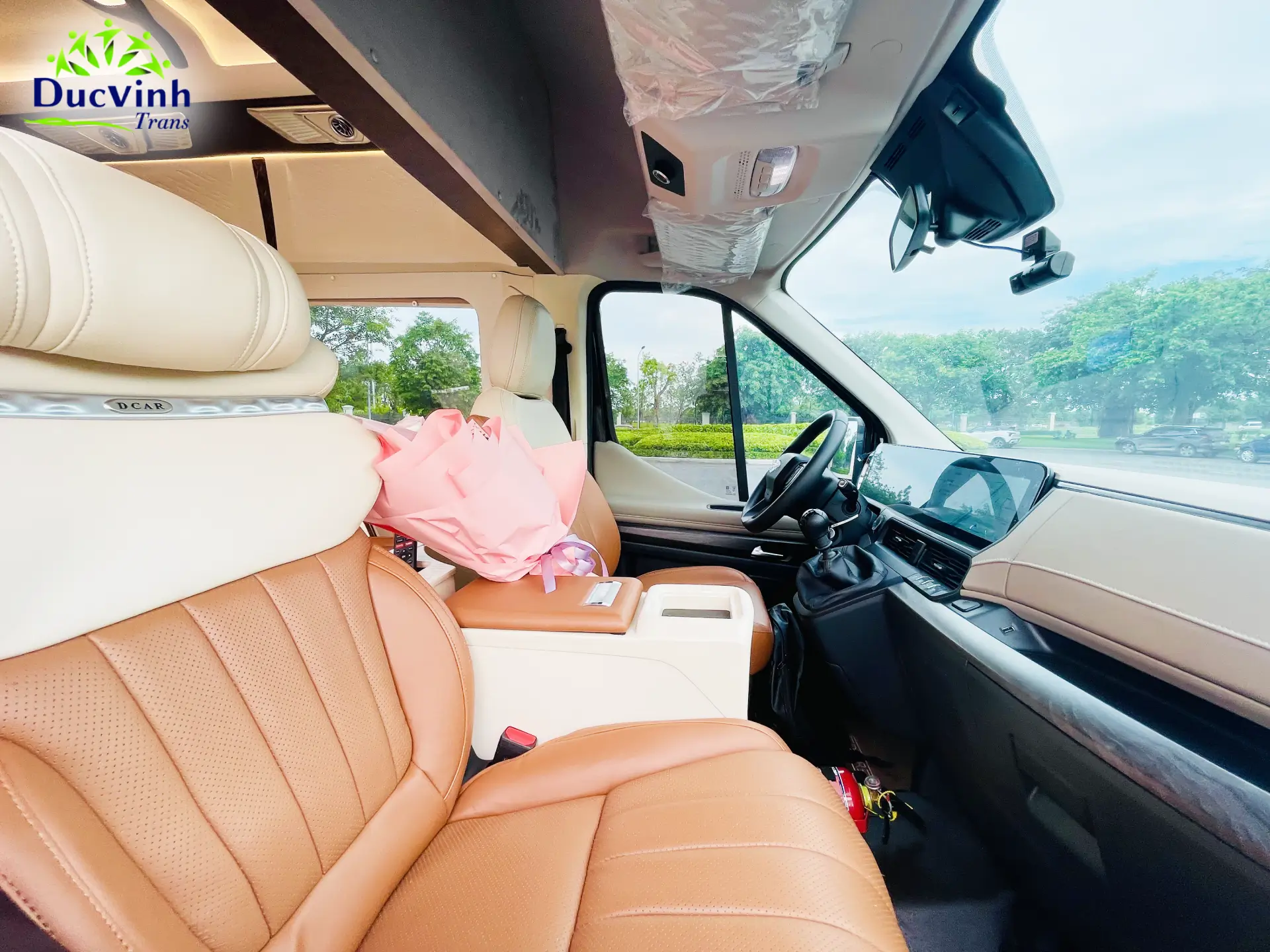 Cho Thuê Xe Dcar Limousine 11 Chỗ Ford Transit - Ảnh 6