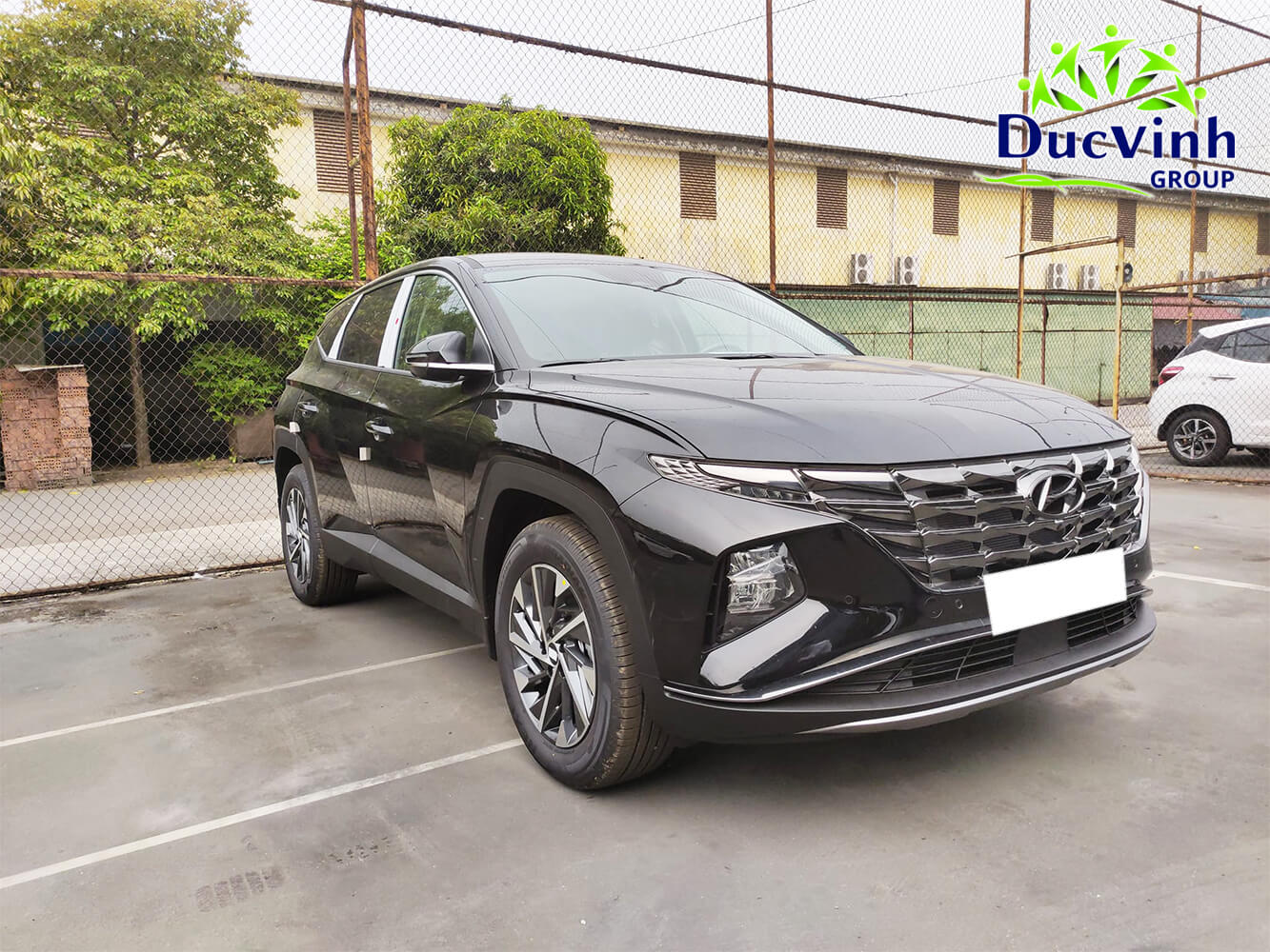 Cho thuê xe Hyundai Tucson theo tháng màu đen