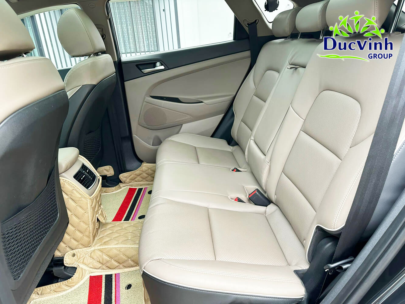 Nội thất hàng ghế sau xe Hyundai Tucson