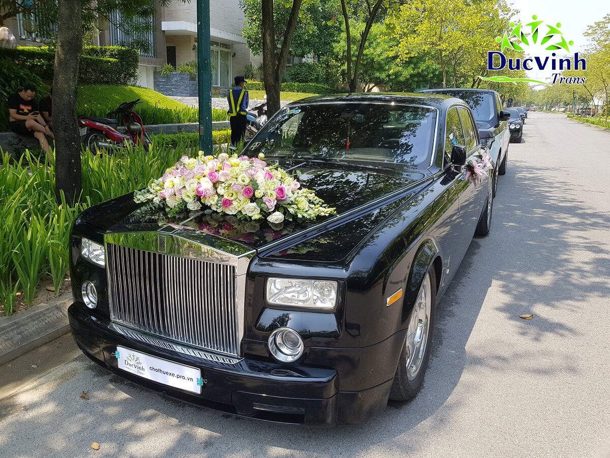 Cho thuê xe cưới Roll Royce siêu sang