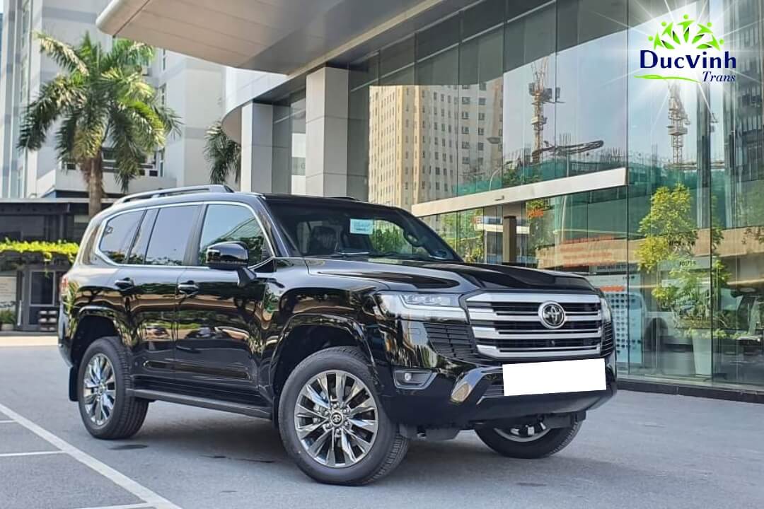 Cho Thuê Xe Toyota Land Cruiser