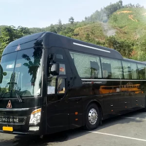Cho Thuê Xe Univer Dcar 29 Chỗ Hạng Sang