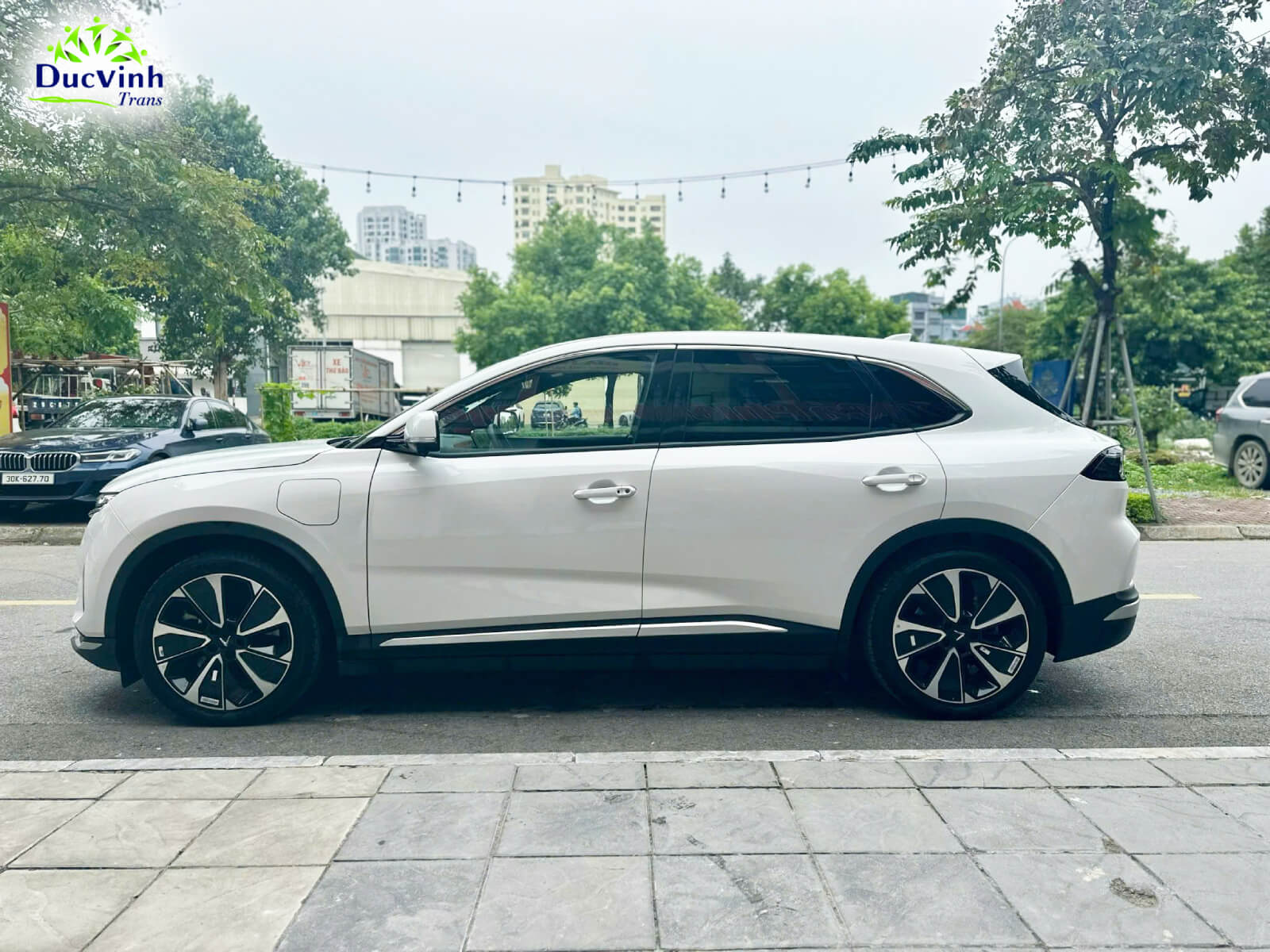Cho Thuê Xe Vinfast VF8 - Ảnh 3
