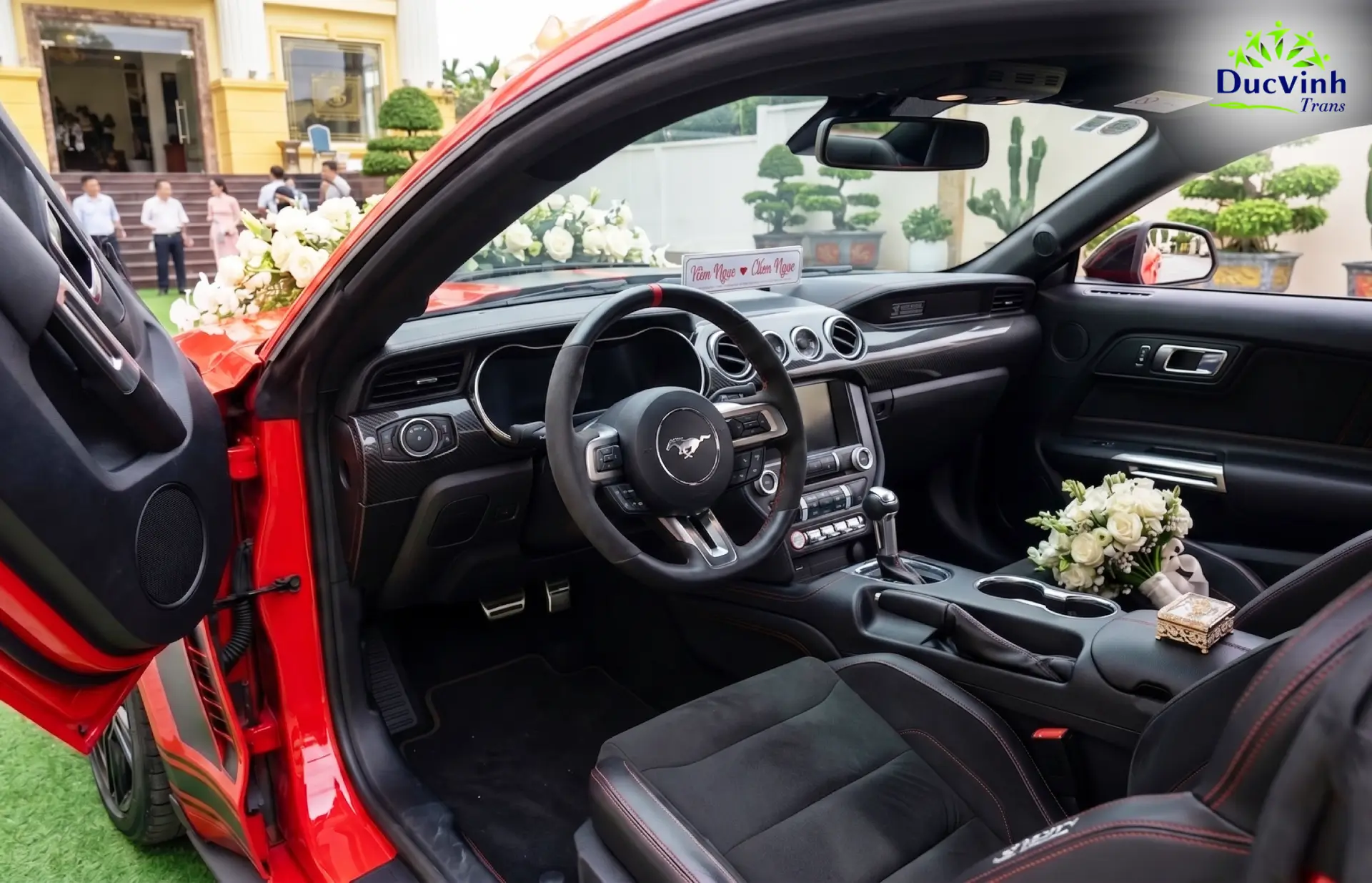 Cho Thuê Xe Cưới Ford Mustang Hạng Sang - Ảnh 2