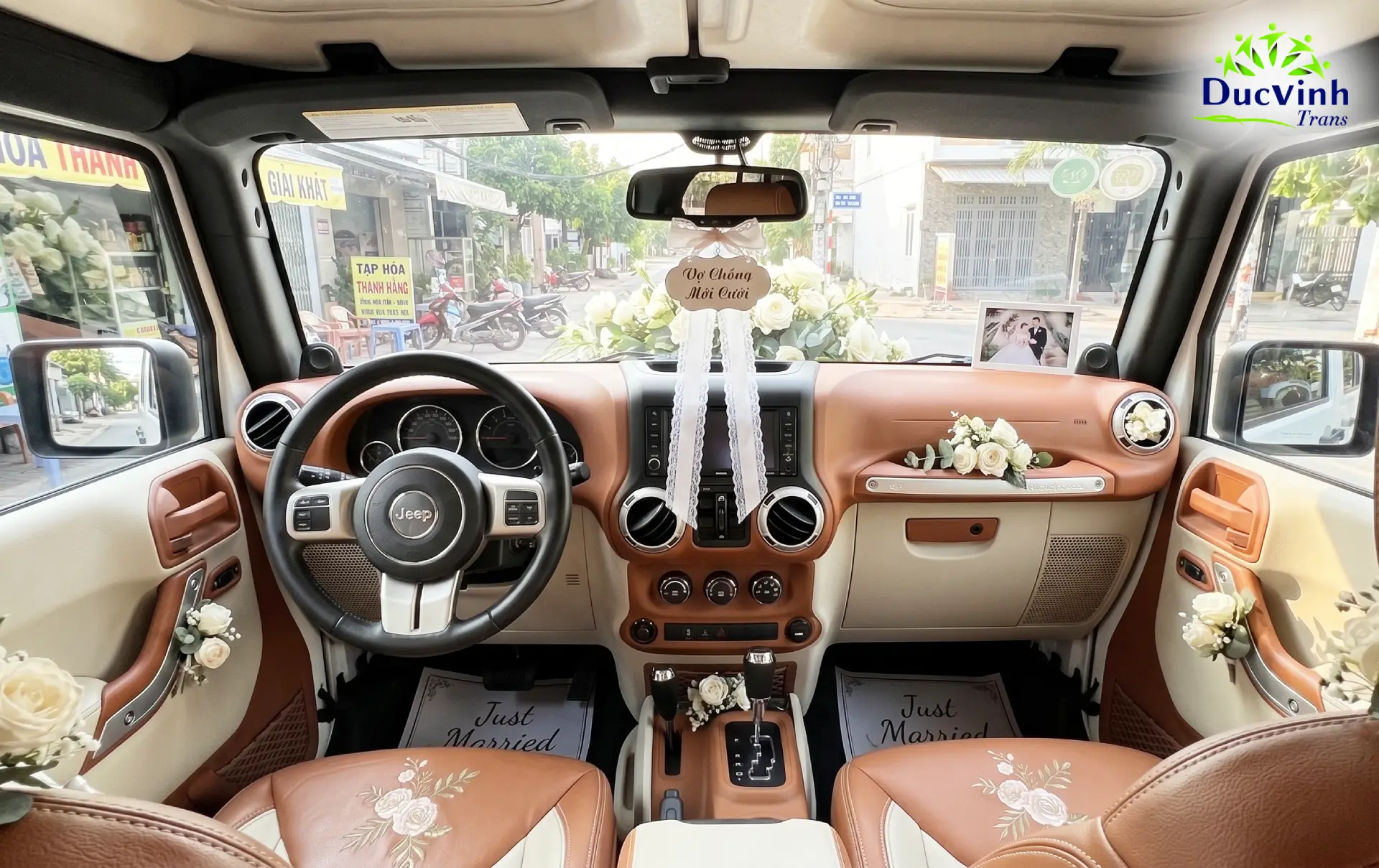 Cho Thuê Xe Cưới Jeep Wrangler - Ảnh 2