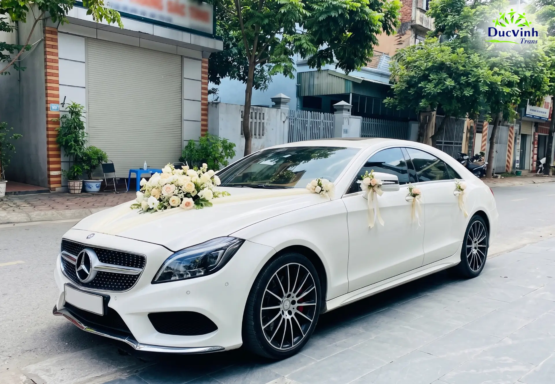 Cho Thuê Xe Cưới Mercedes CLS Hạng Sang