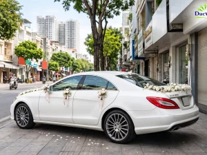 Alternative view of Cho Thuê Xe Cưới Mercedes CLS Hạng Sang