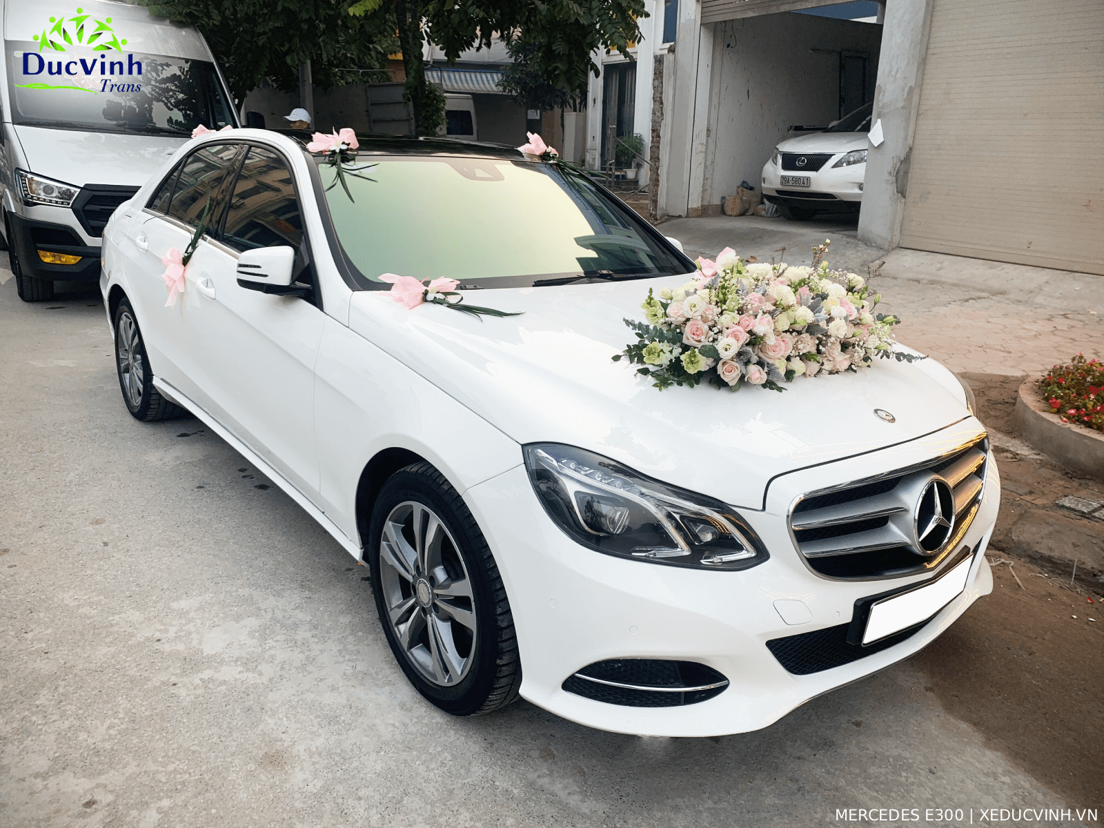 Cho Thuê Xe Cưới Mercedes E Sang Trọng - Ảnh 7