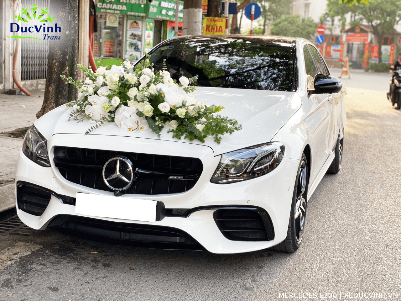 Cho Thuê Xe Cưới Mercedes E Sang Trọng - Ảnh 6