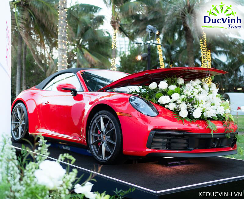 Cho Thuê Xe Cưới Porsche 911 Sang Trọng - Ảnh 3