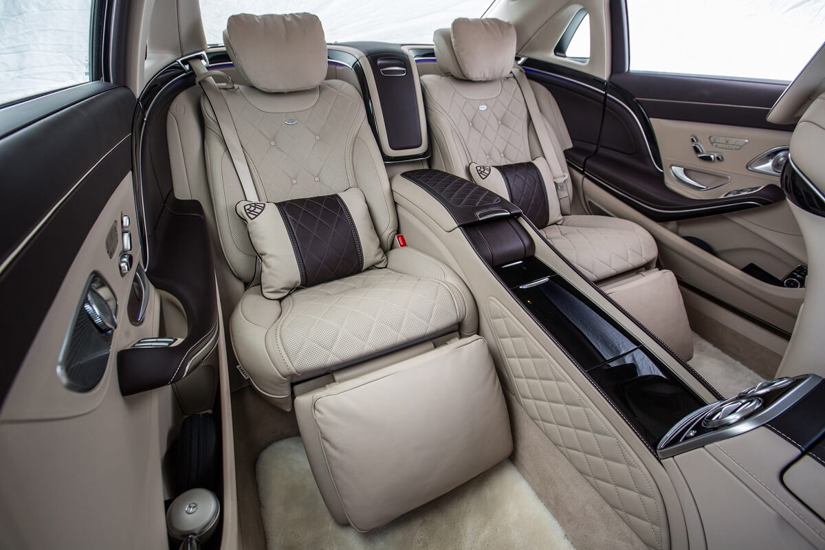 Nội thất xe siêu sang Maybach S600