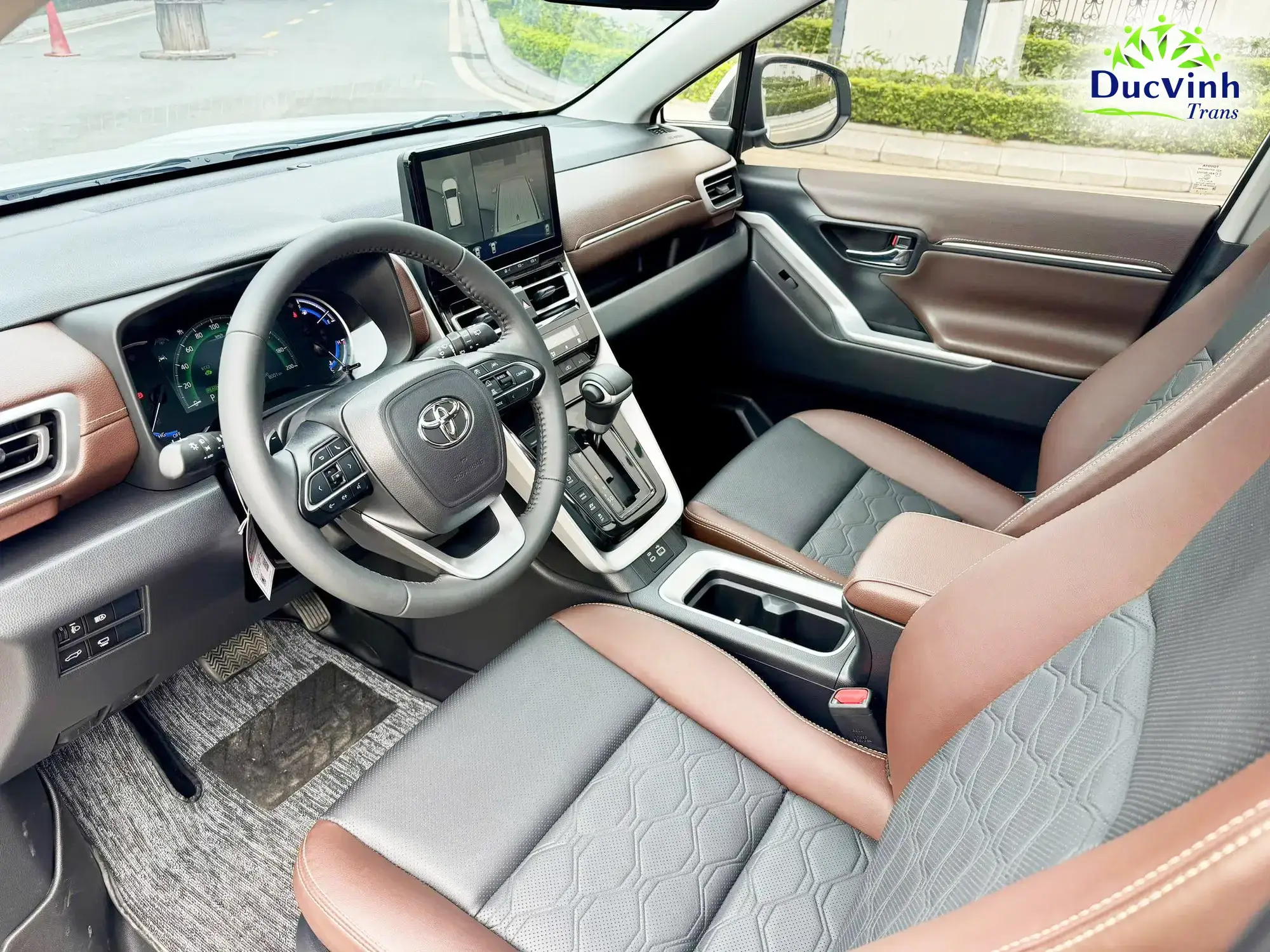 Cho Thuê Xe Toyota Innova 7 Chỗ