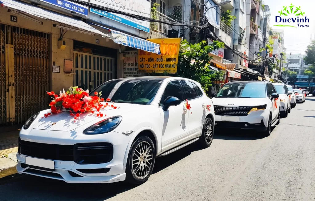 Cho Thuê Xe Cưới Porsche Cayenne Hạng Sang