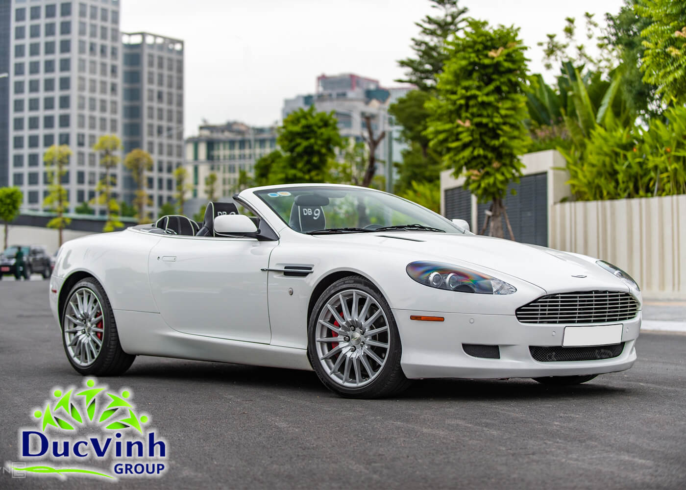 Cho Thuê Siêu Xe Aston Martin DB9
