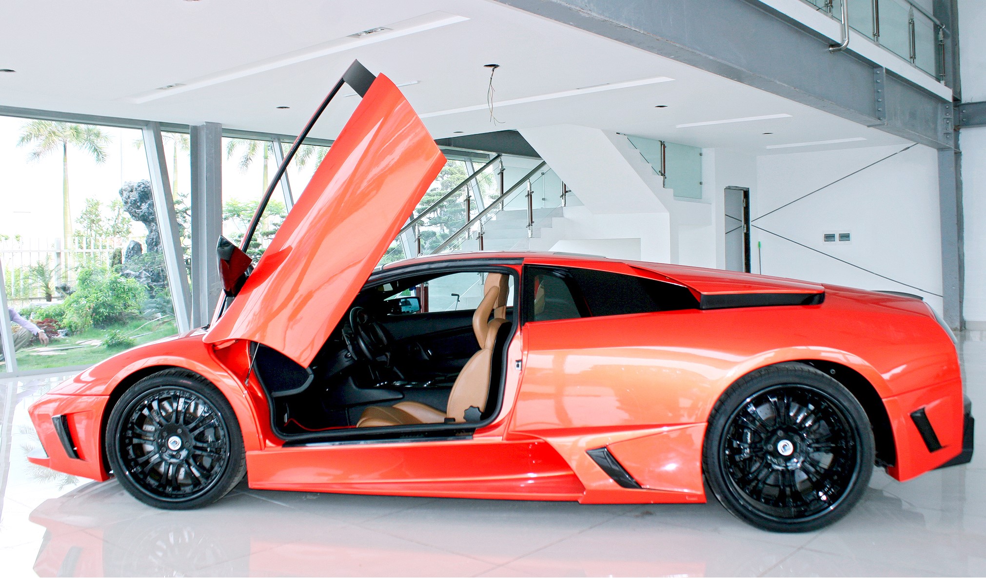 Cho Thuê Siêu Xe Lamborghini Murcielago