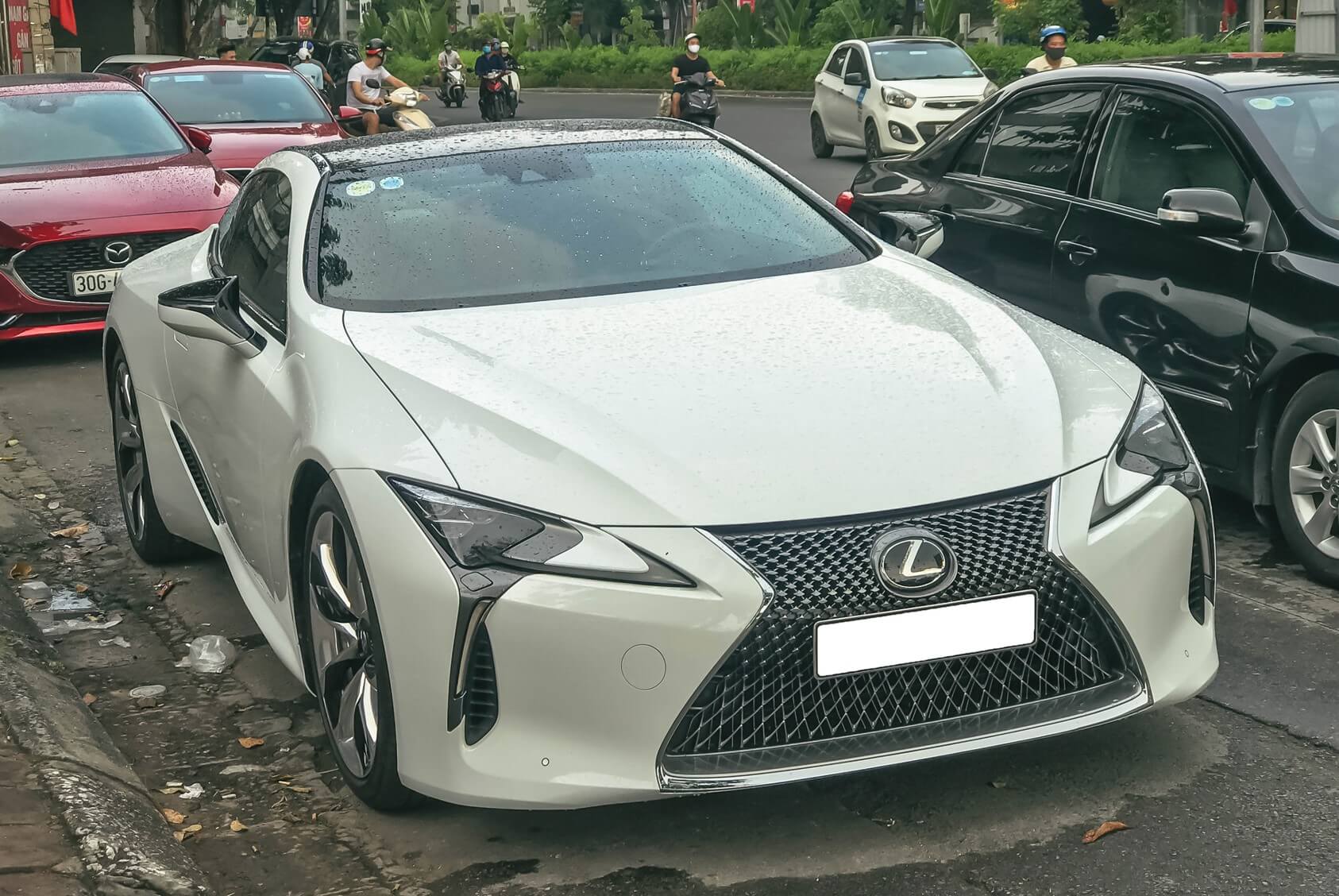 Cho Thuê Siêu Xe Lexus LC 500h