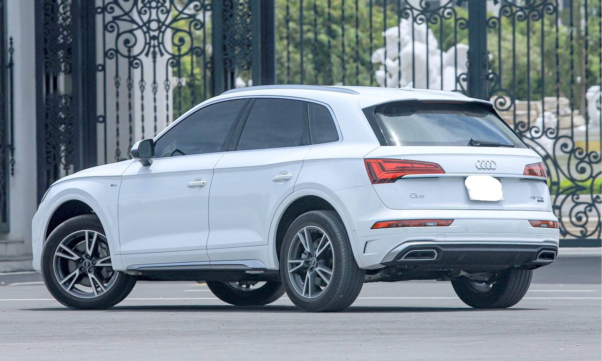 Cho Thuê Xe Audi Q5 Hạng Sang