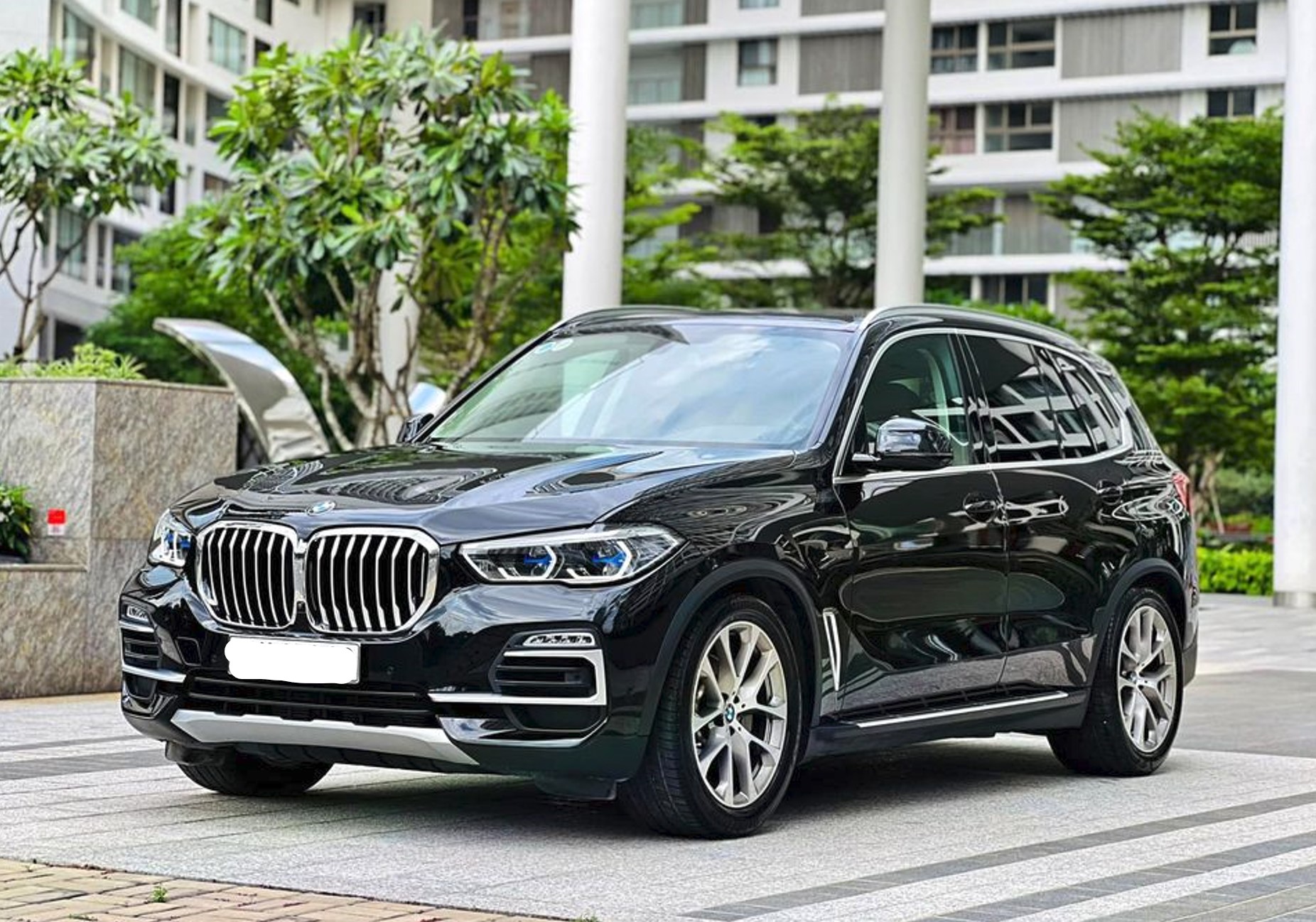 Cho Thuê Xe BMW X5 Hạng Sang