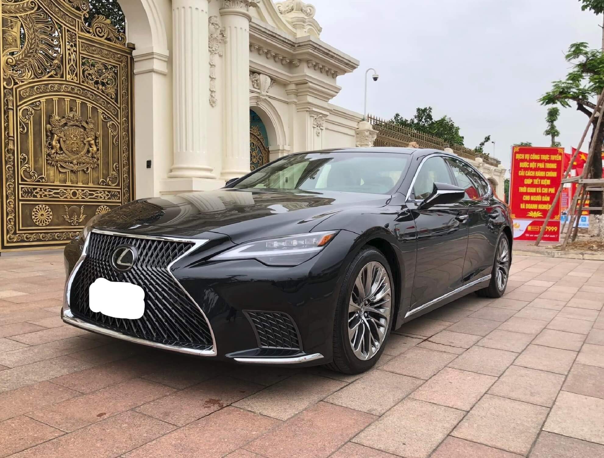 Cho Thuê Xe Lexus LS Hạng Sang Đời Mới