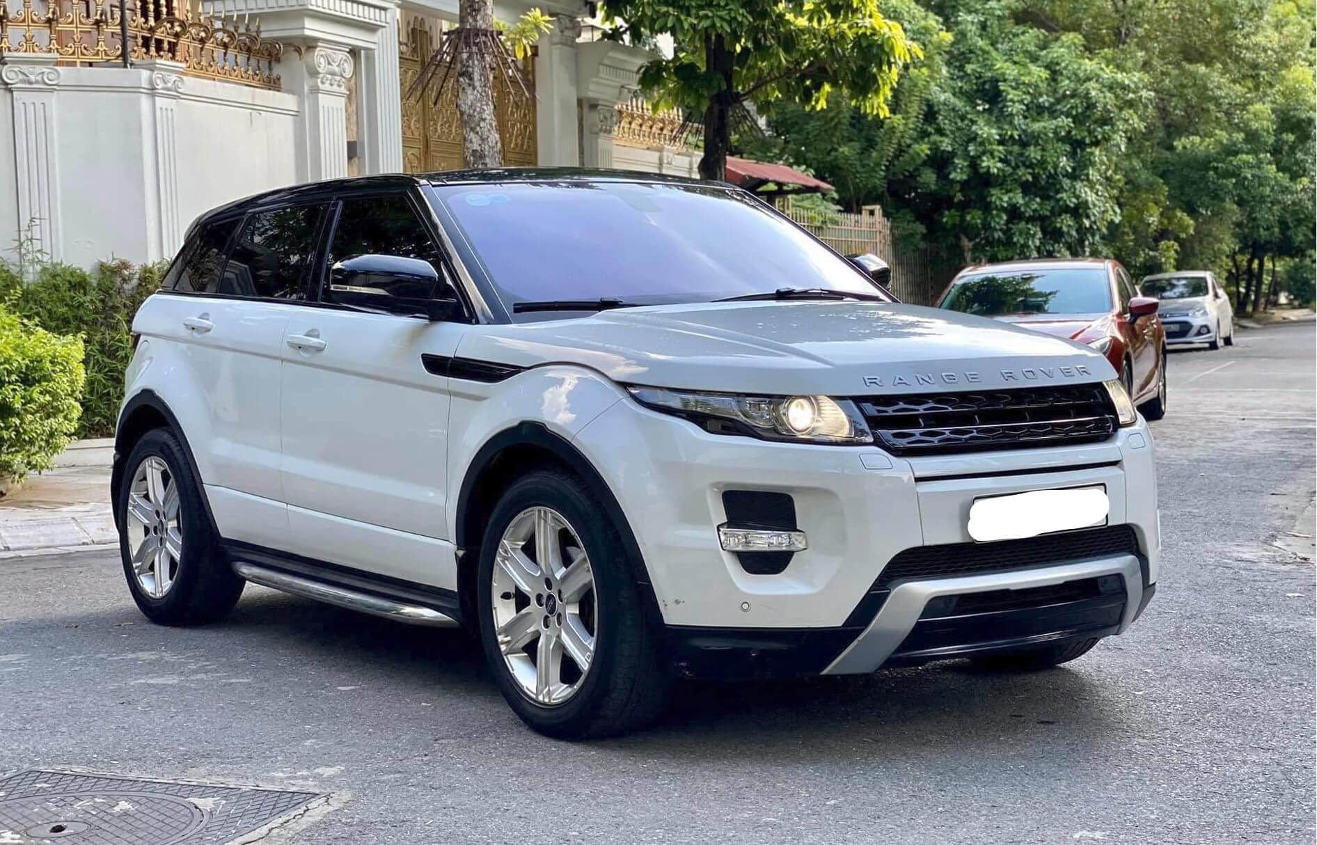 Cho Thuê Xe Range Rover Evoque Hạng Sang