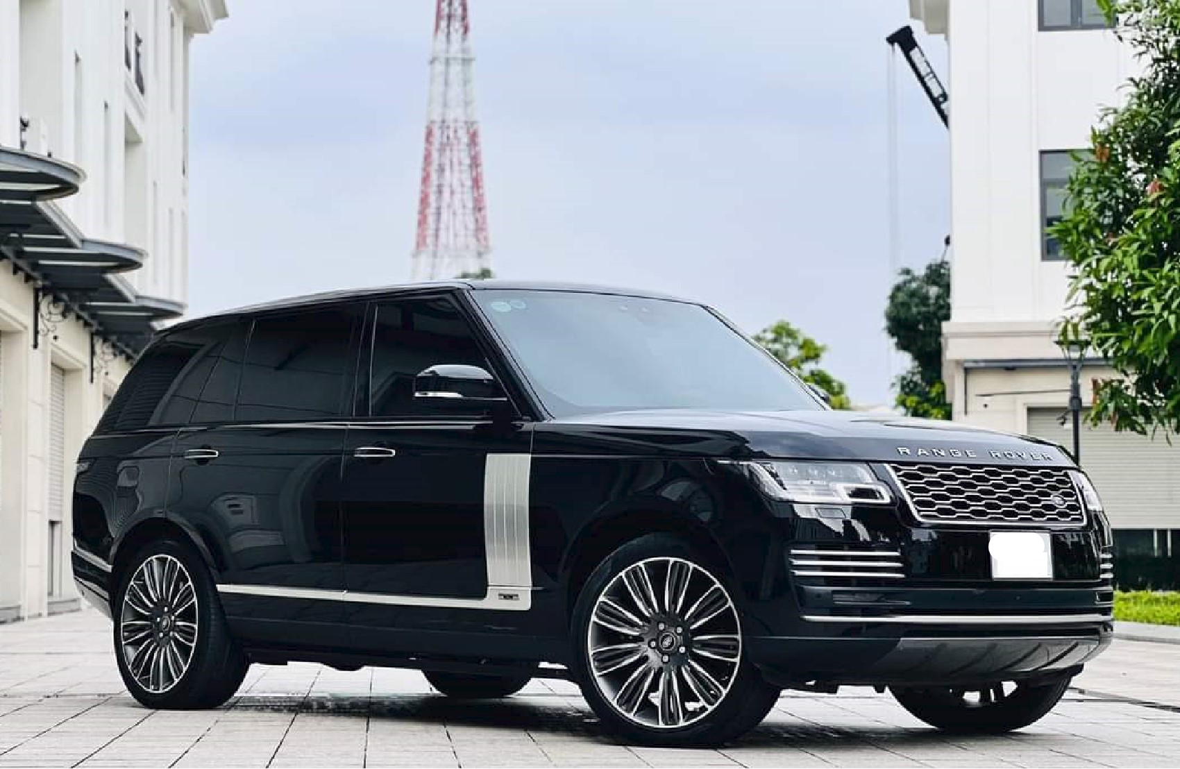 Cho Thuê Xe Range Rover SV Siêu Sang