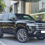 Alternative view of Cho Thuê Xe Toyota Land Cruiser LC300